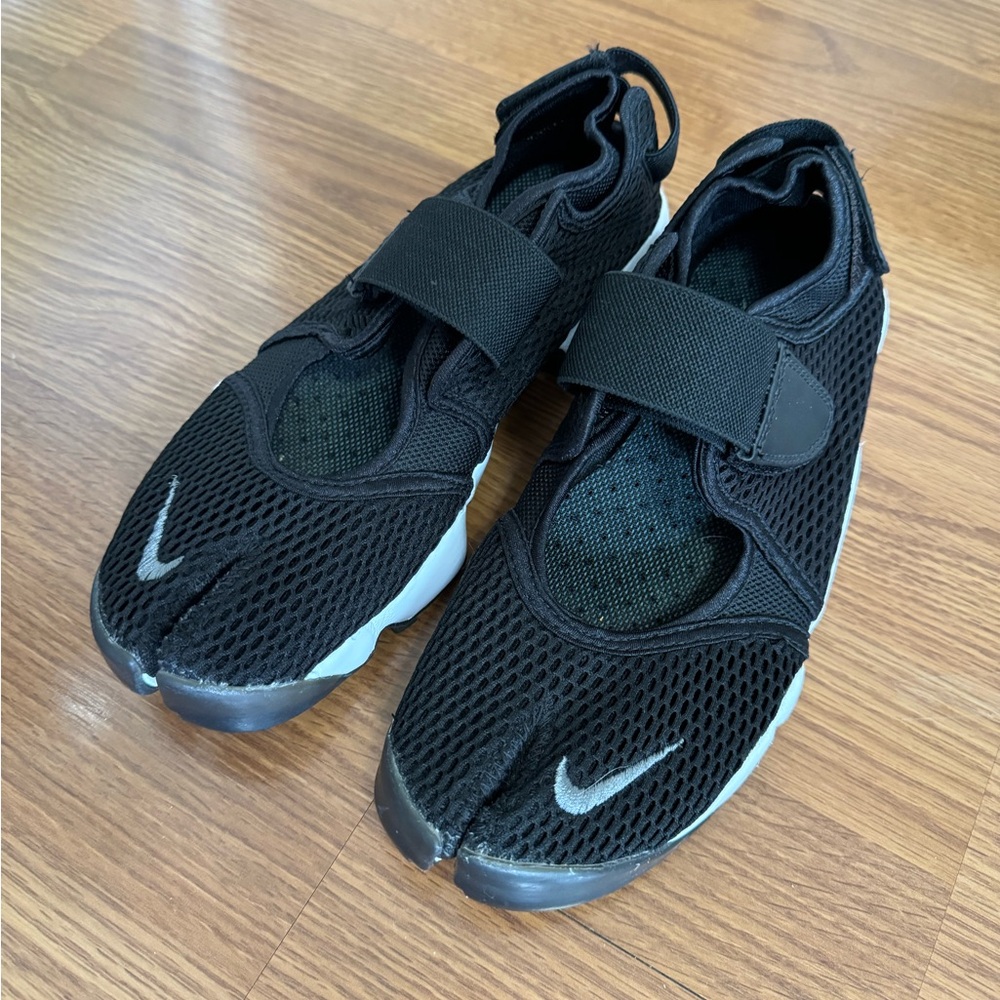 Nike Air Rift Tabis